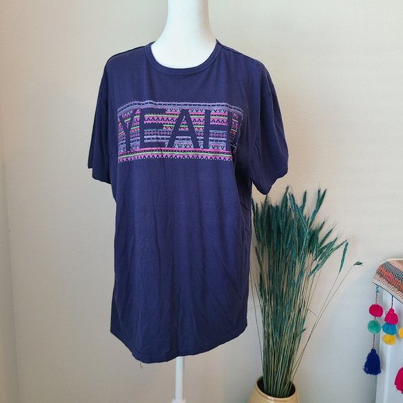 YEAH Aztec Print Western Graphic Tee - Picture 1 of 8